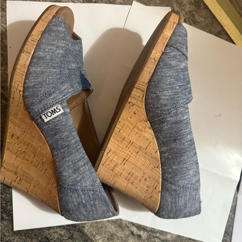Toms Gray Cork Wedge Sandals